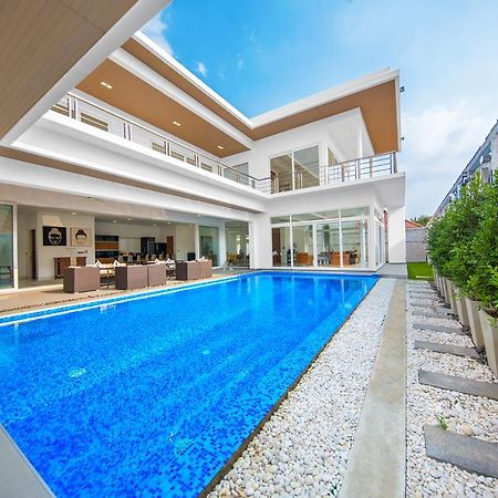 Davinci Pool Villa Pattaya Eksteriør billede